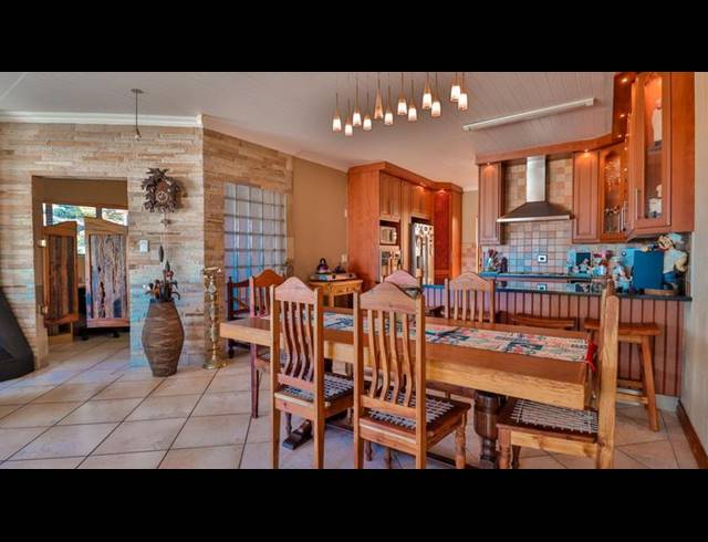 3 BEDROOM HOUSE FOR SALE IN ISLAND VIEW